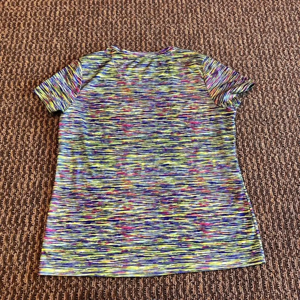 Zone Pro Colorful Top and Bright Yellow Shorts Womens L Used 2 Pieces - Image 3