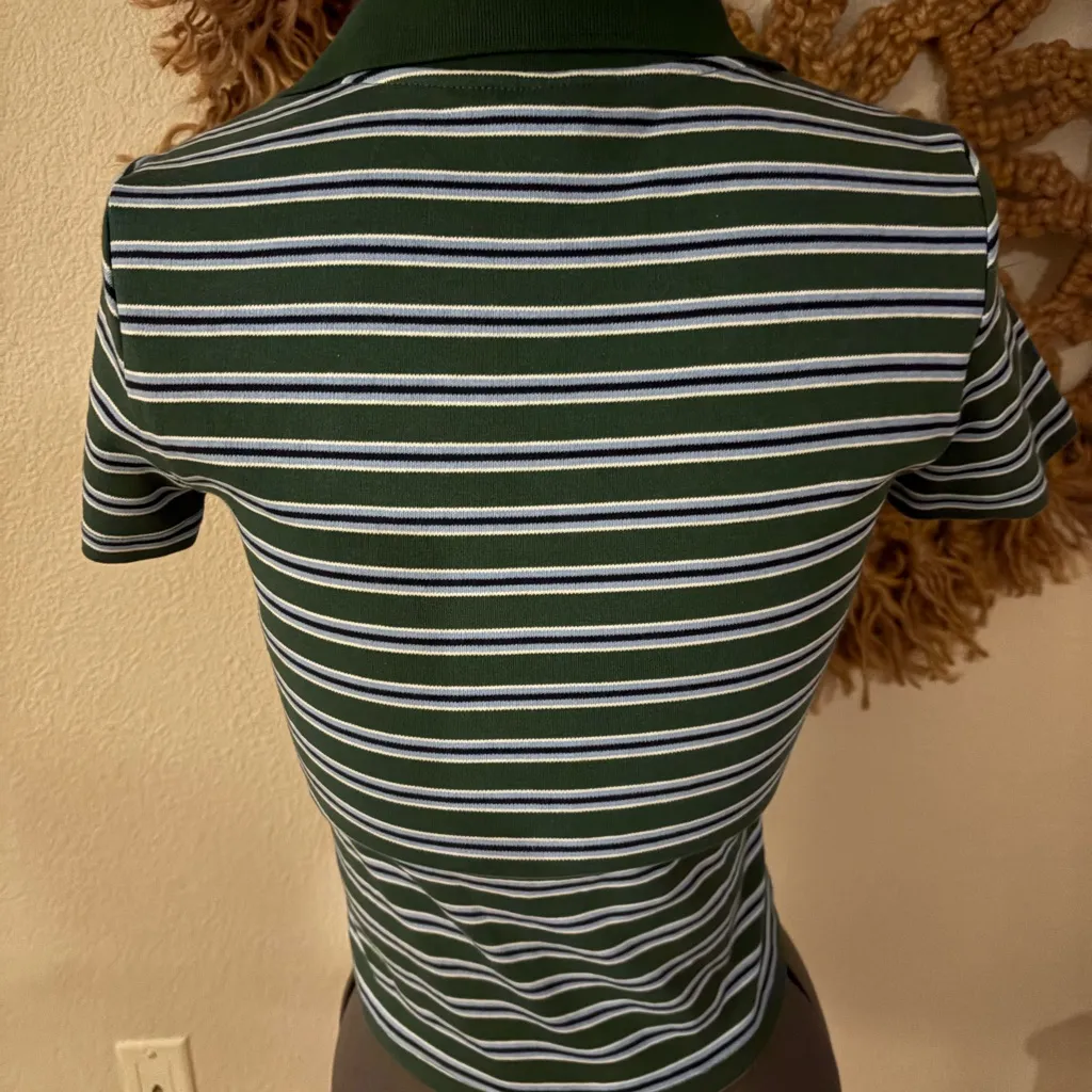 NWT Old Navy Green and White Striped Cropped  Shirt Size M - Image 3