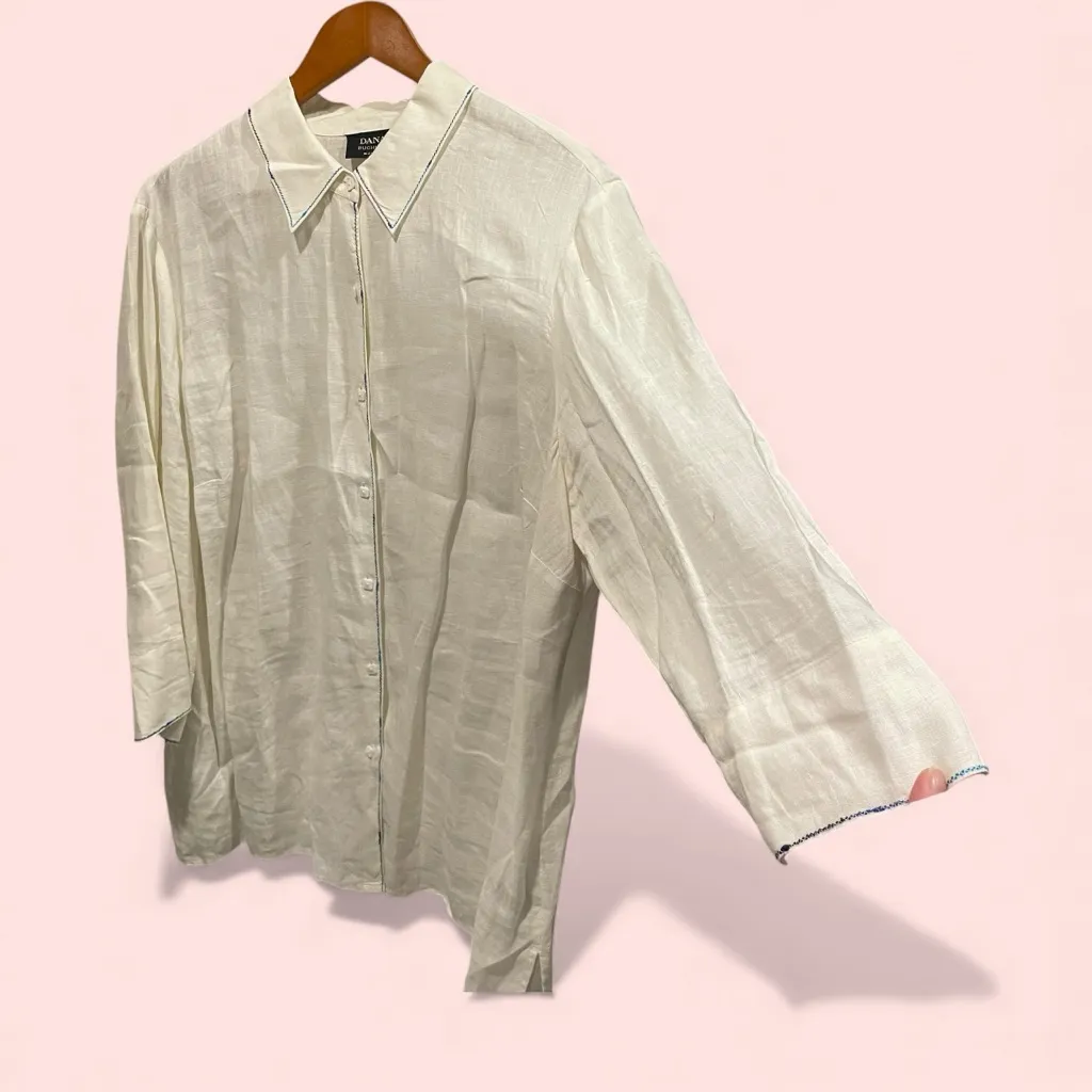 Lovely vintage 90s Dana Buchman linen square button creamy blouse blue trim - Image 2