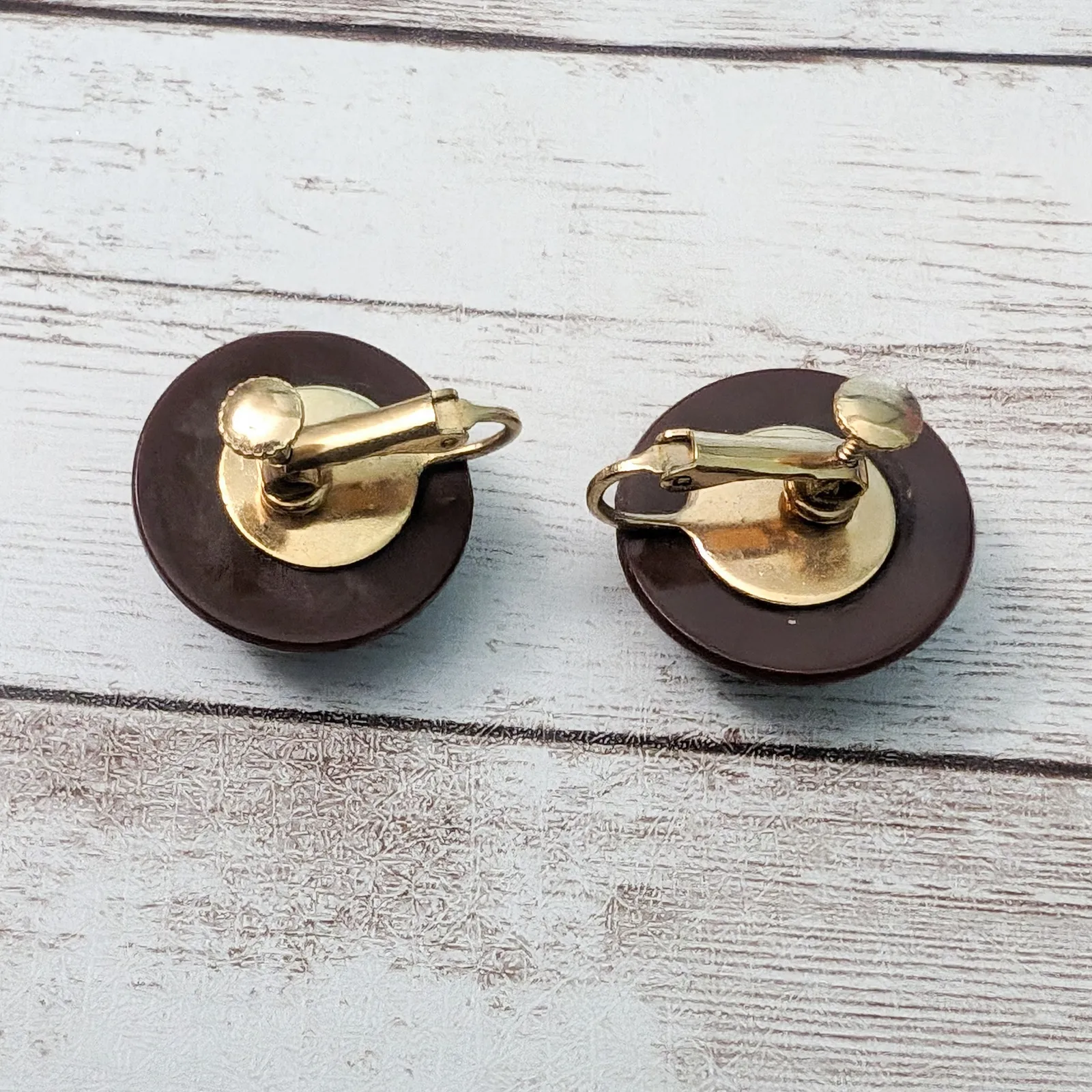 Vintage Clip On Earrings Dark Brown Domed Circle Just Over 7/8" - Image 7