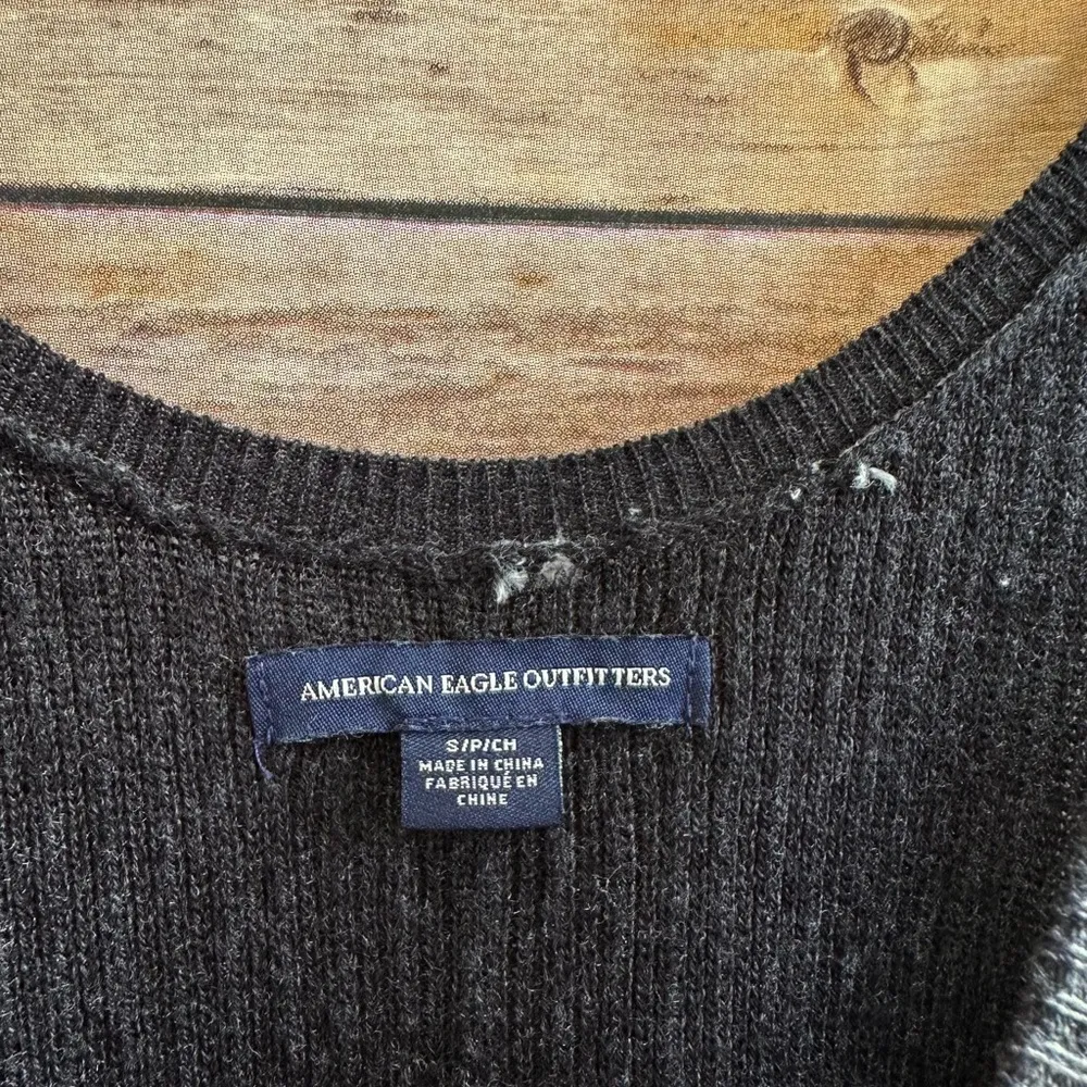 American Eagle Sweater Tank Women’s Size Small Gray Black Knit Mesh Sides - Image 4