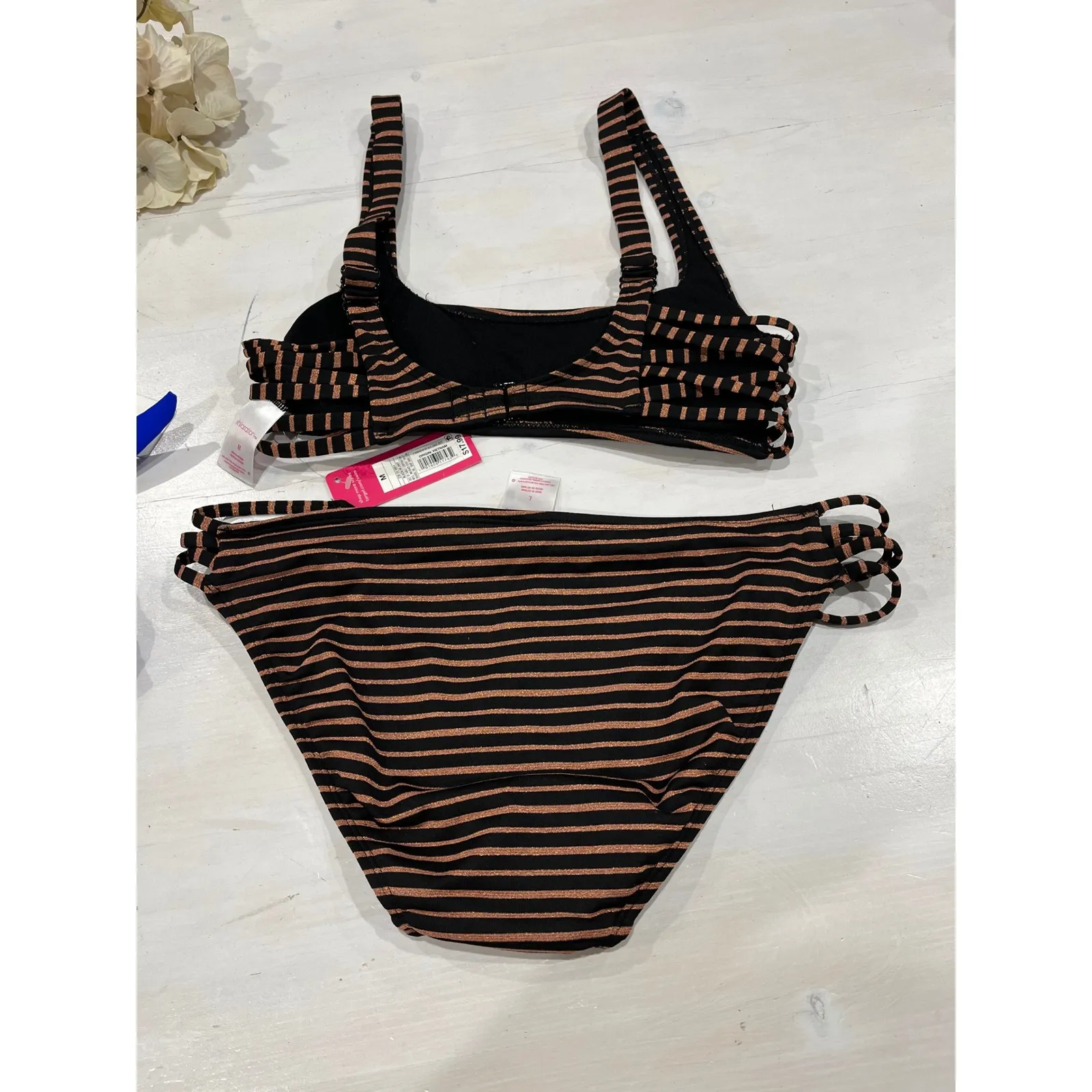 NEW Xhilaration Striped Bikini Set 2 Piece Swimsuit Beach Top‎ M Bottom L - Image 3