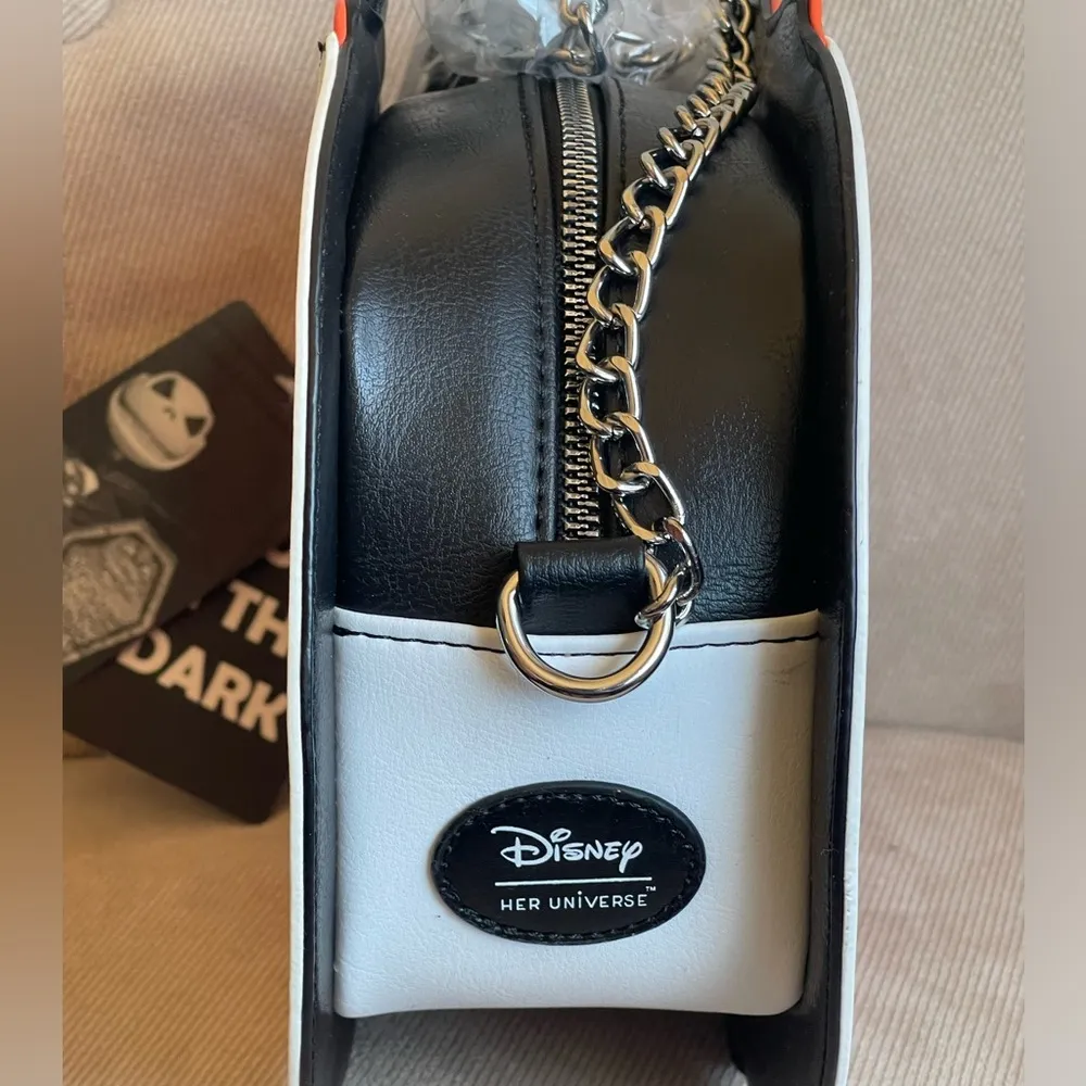 NEW Nightmare Before Christmas Jack Pumpkin Split Glow-In-The-Dark Crossbody Bag - Image 5