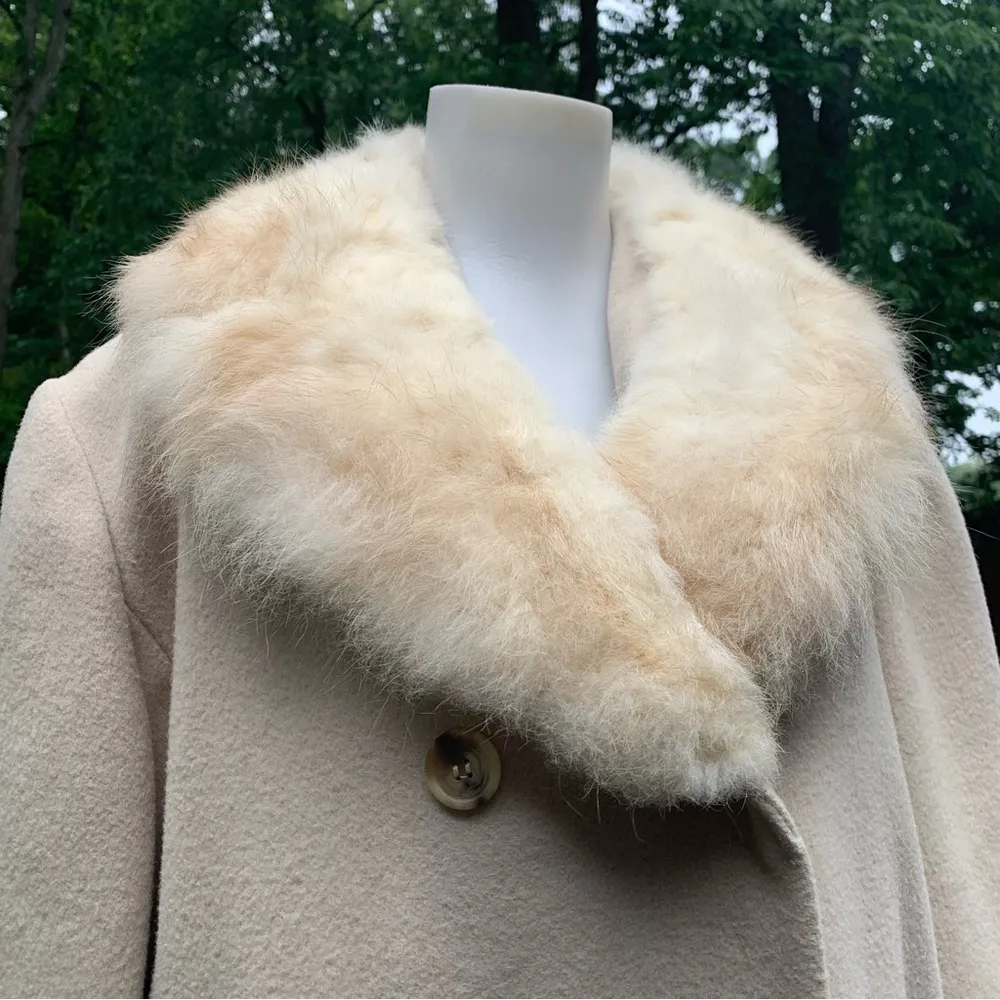 Vintage Alorna Cream Wool Coat with Fox Fur Trim Size M Medium Union Made - Image 2