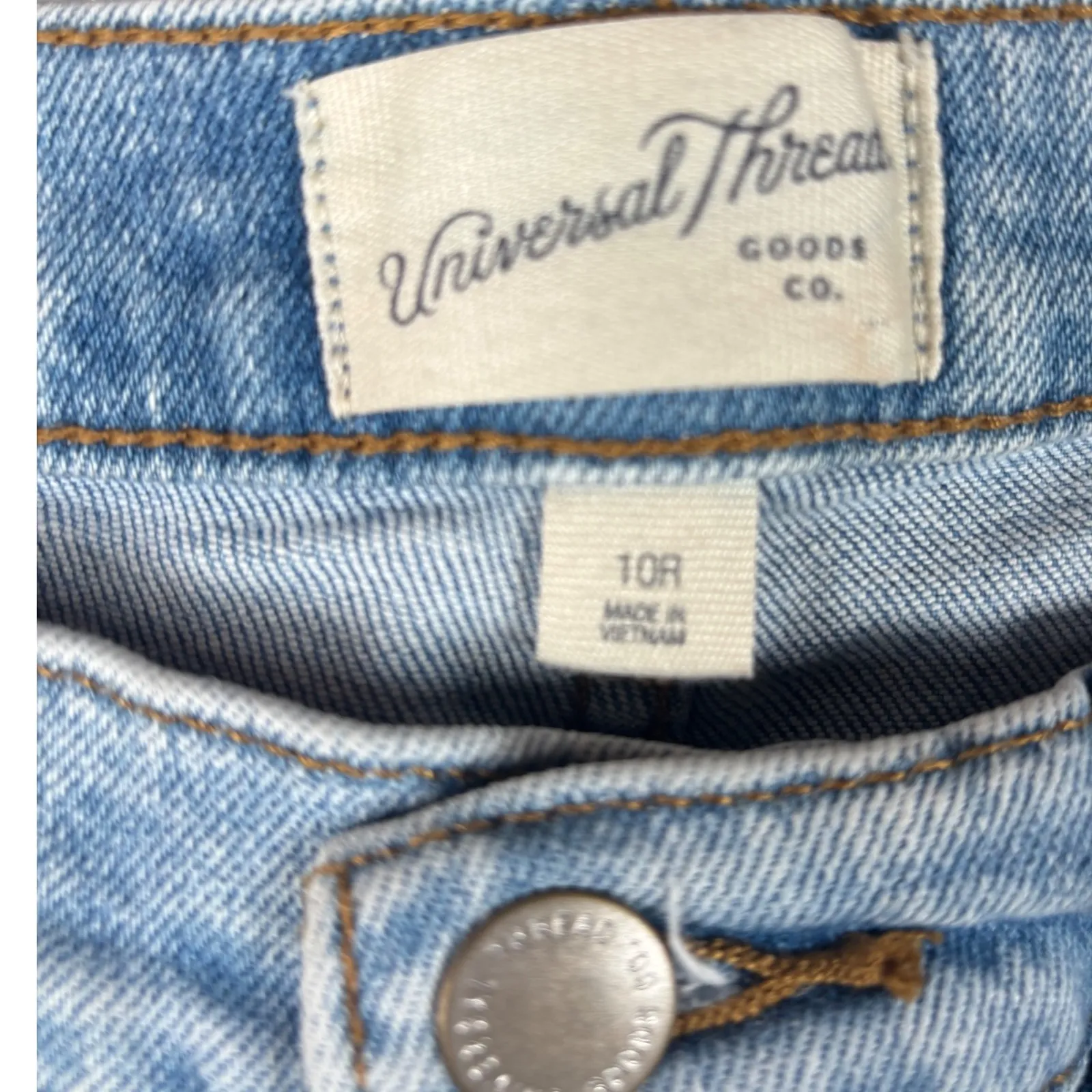 Universal Thread Womens 10R Mid Rise 80s Slim Distressed Light Wash Jeans‎ - Image 6