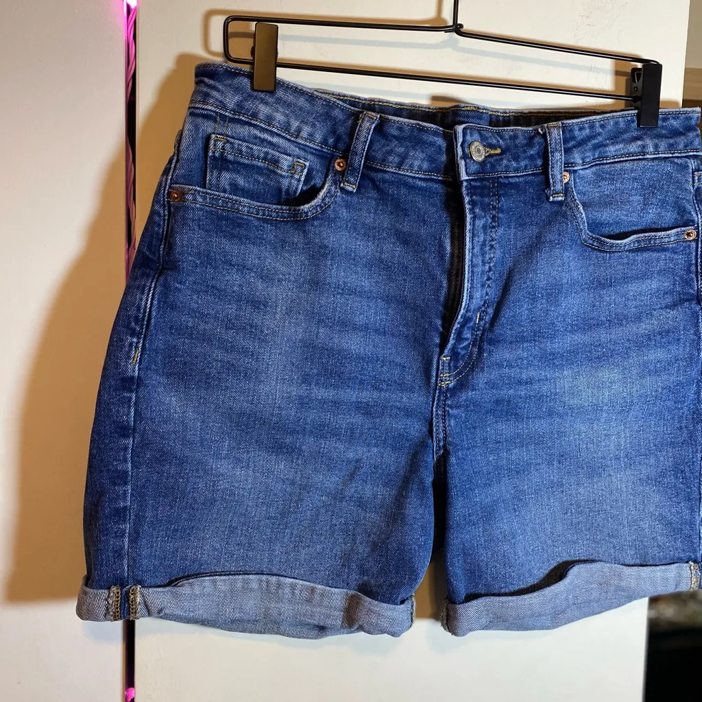 Old Navy OG Straight High-Rise Blue Jean Shorts 14 EUC - Image 2