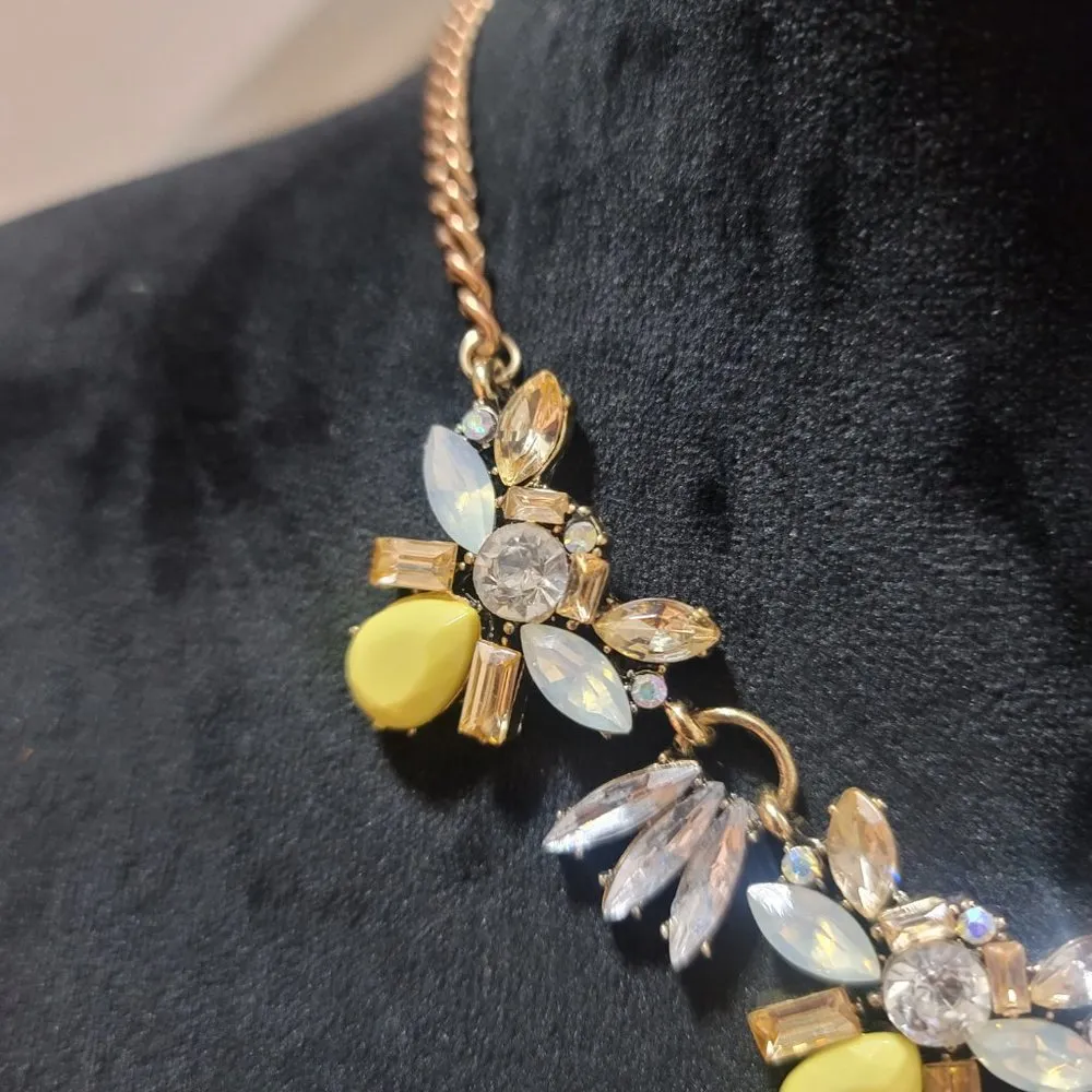 Women's Vintage Bohemian Flower Beaded Bib Choker Statement Necklace Jewelry Gold - Image 4