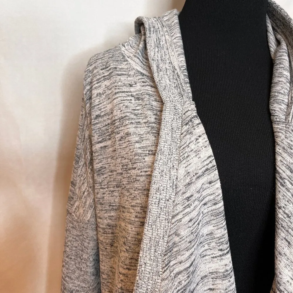 Athleta Heathered Gray Blissful Open Front Wrap Hooded Cardigan Sweater SZ M - Image 4
