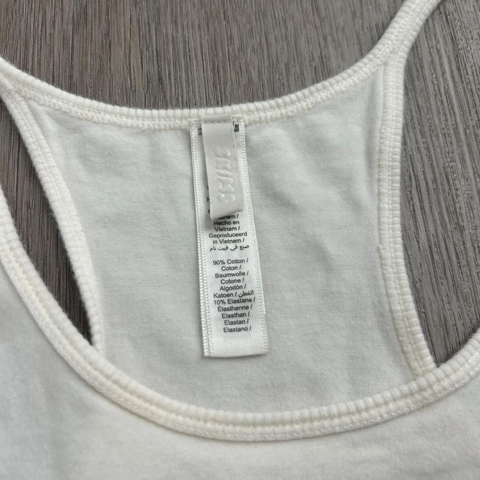 Skims xs white tank top - Image 3