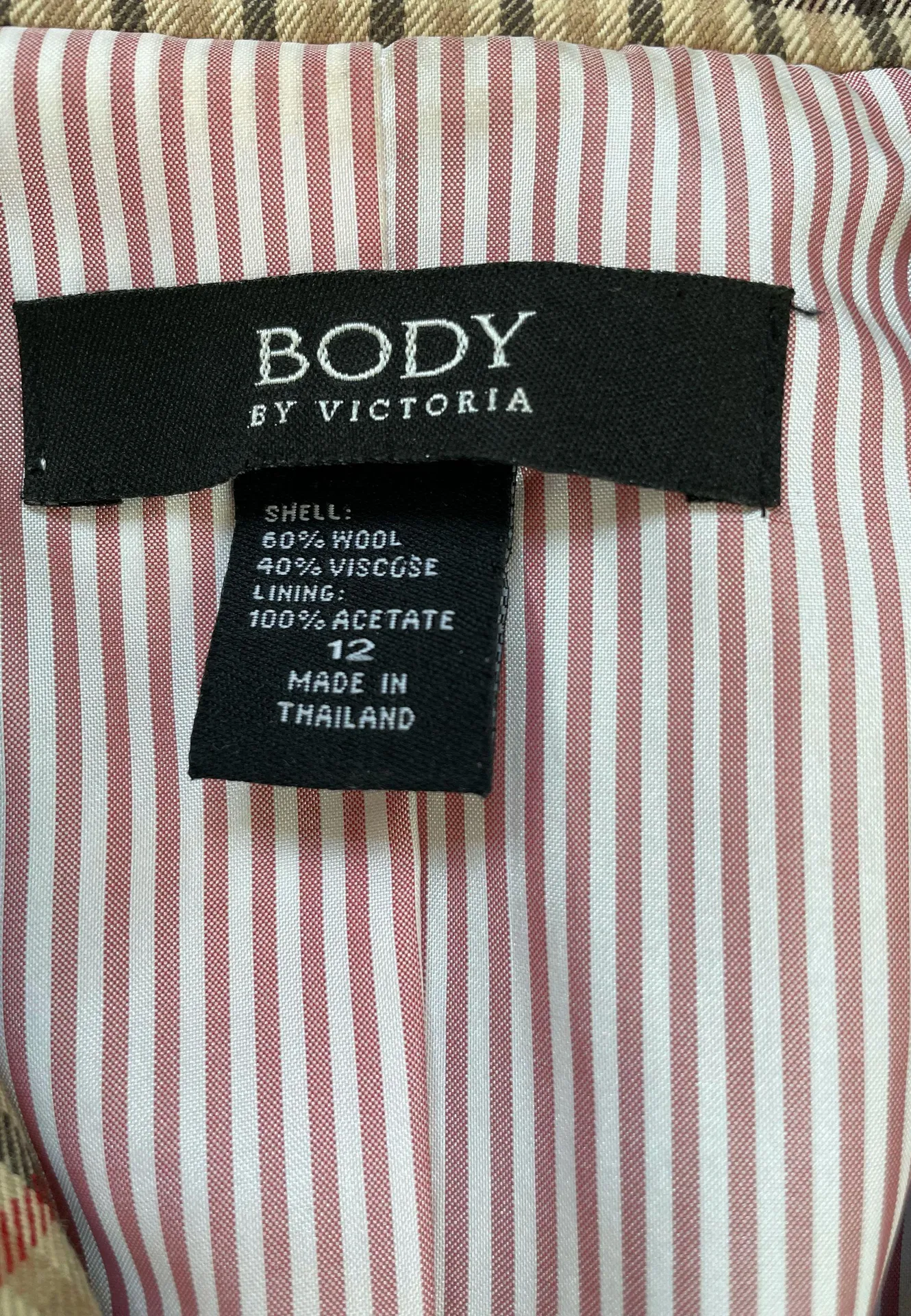 Body By Victoria Plaid Blazer Jacket - Image 10