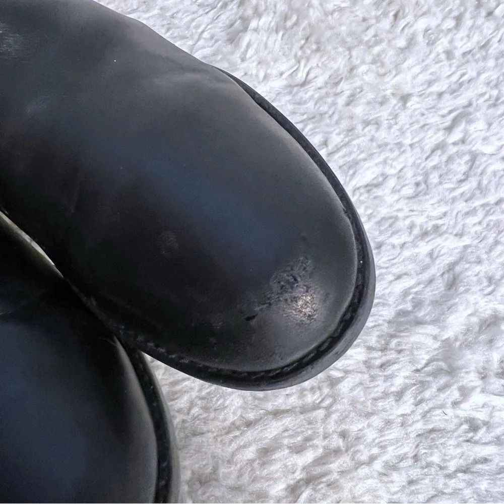 Stuart Weitzman Size 9 Black Leather And Neoprene Stretch Ankle Moto Boots - Image 6