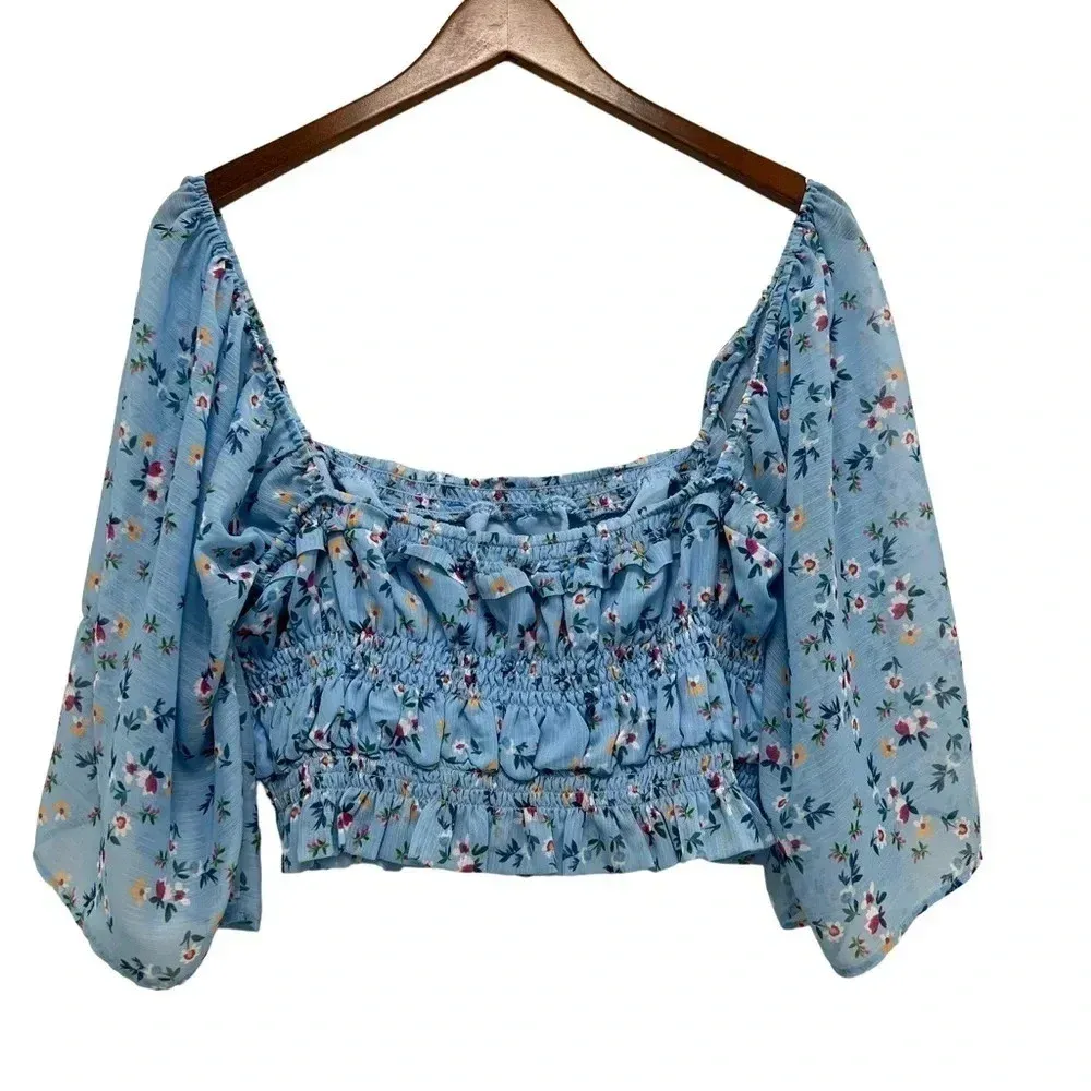 Tularosa Rosie Top Cropped Blouse Carolina Blue Floral Coastal Tropical size L - Image 6