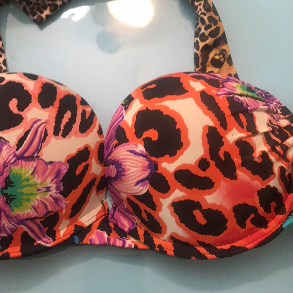 Victorias Secret Bikini Top 34B  Adds 2 Cups Floral Leopard - Image 5