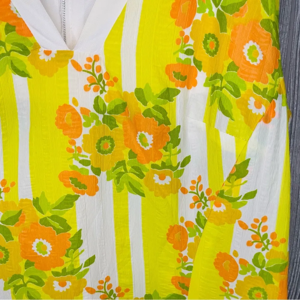 Vintage hand made 1970s floral yellow and green romper dress medium - Image 3