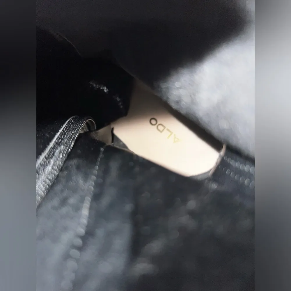 ALDO BOOTS IN A SIZE 8.5 - Image 7