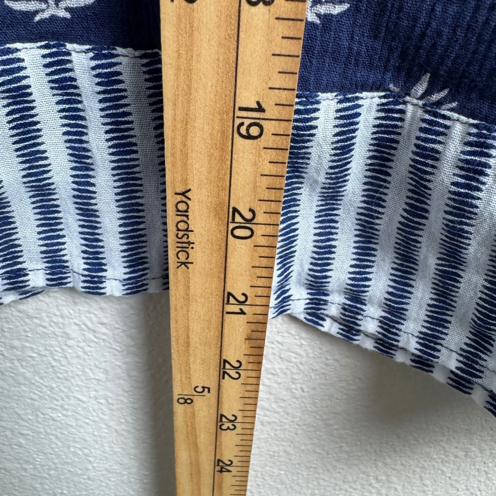 Vineyard Vines Women Fleur De Leaf Quilted Ruffle Top Size Medium Boho Casual - Image 7