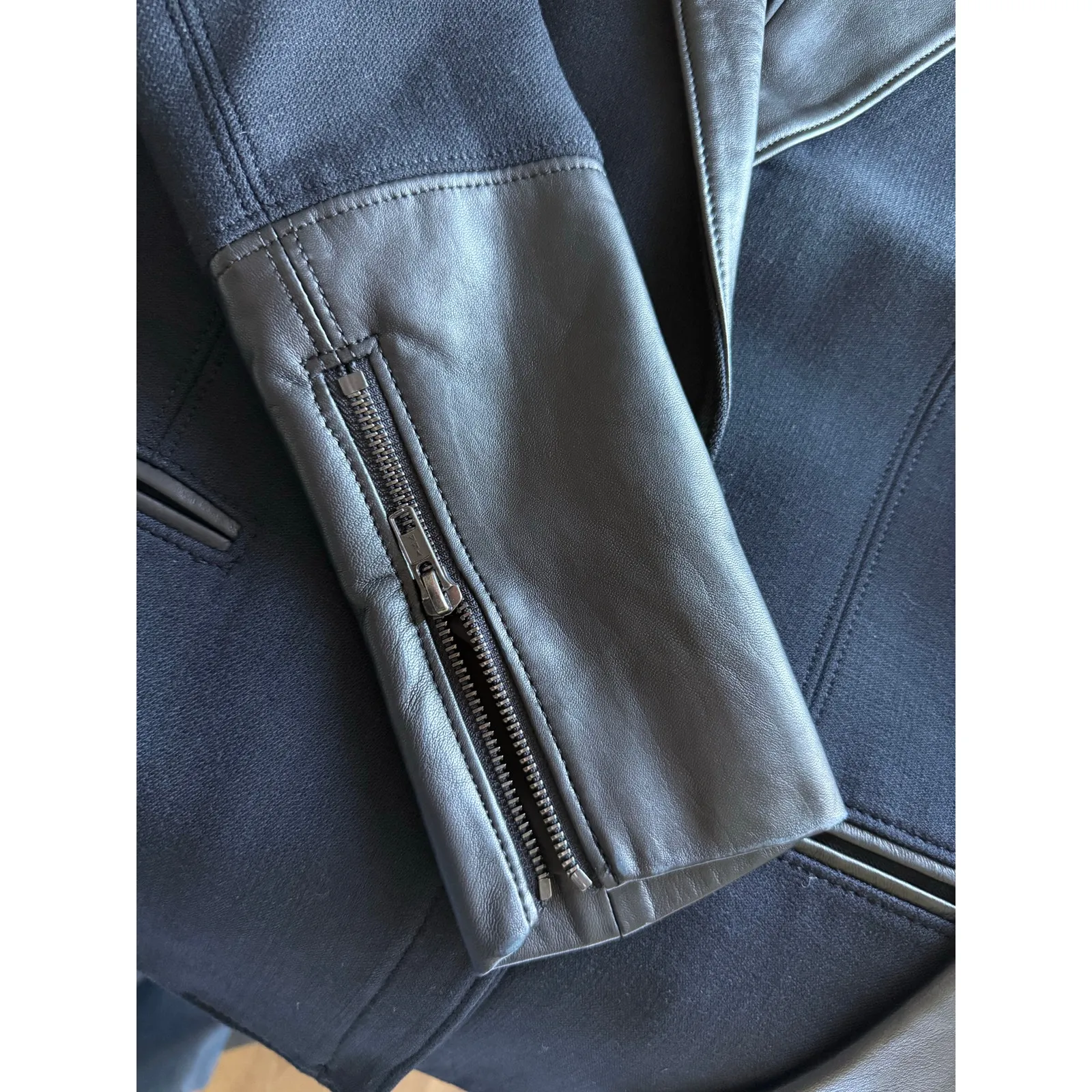 Helmut Lang $860  Black Wool Blazer with Lamb Leather - Size 0 - Image 9