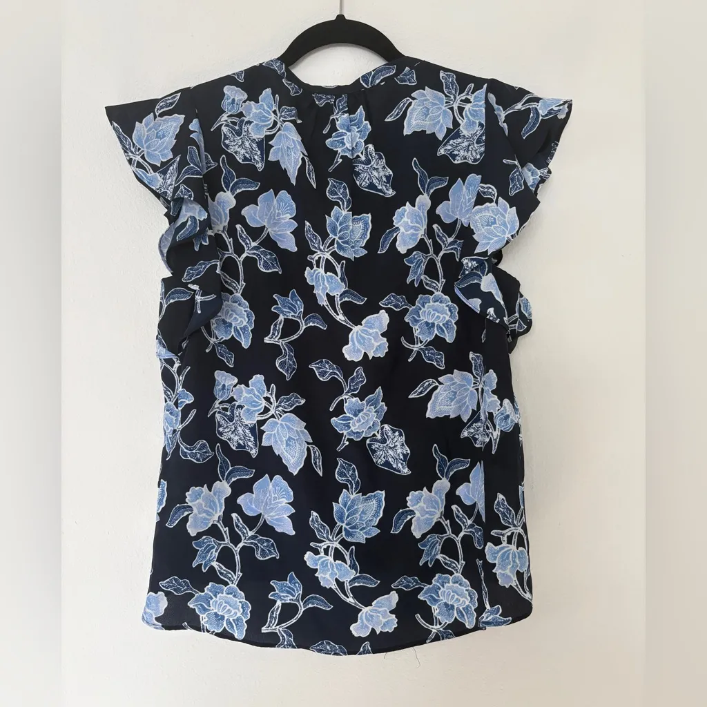 Joie Crisbell Floral Print Henley Silk V-Neck Top Midnight - Image 3