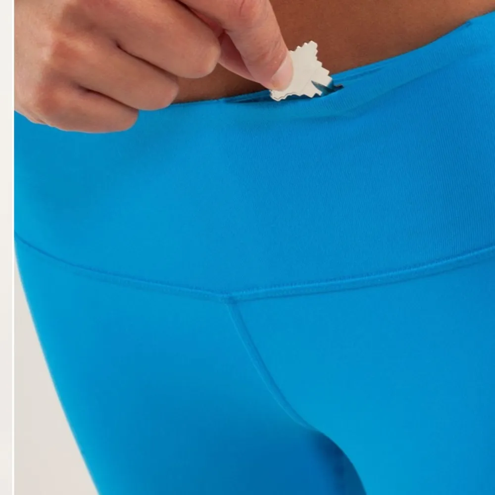 Lululemon Power Flow Crop Legging in Beach Blanket Blue/Aquamarine Size 4 • $78 - Image 7