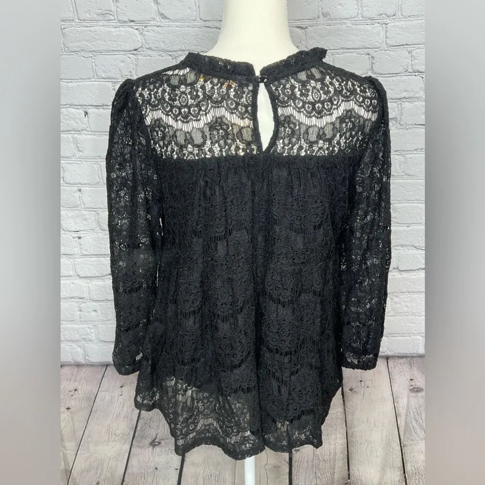 NWT Monteau Los Angeles black lace overlay top size xl - Image 14