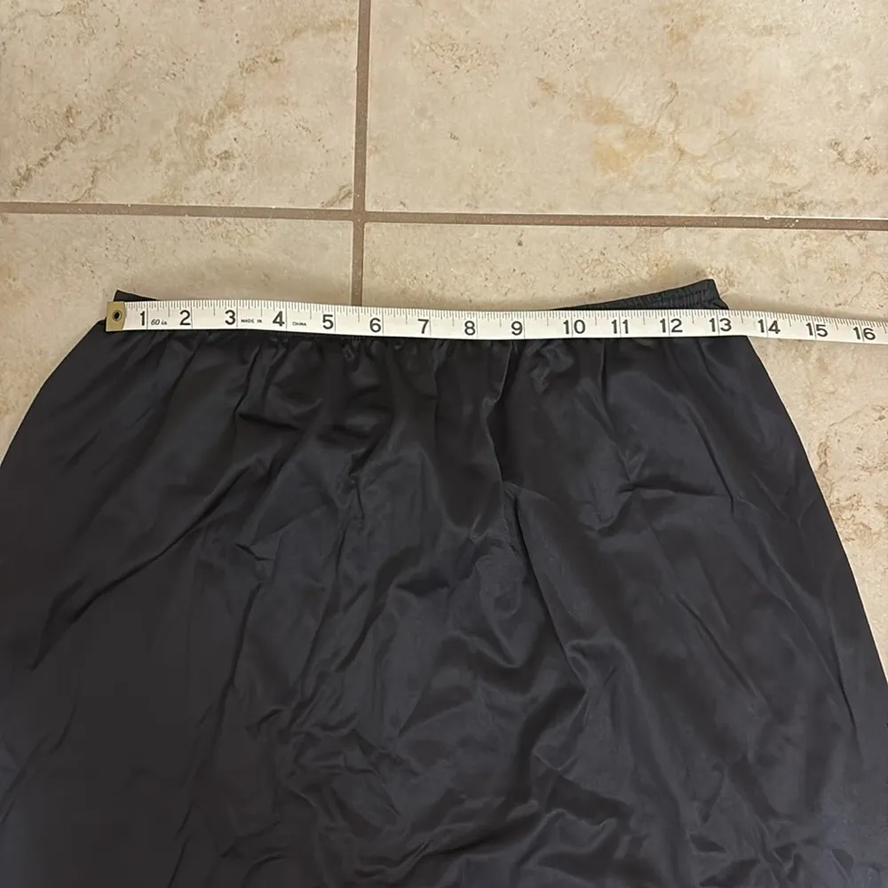 Vanity Fair  Half Slip - Image 7