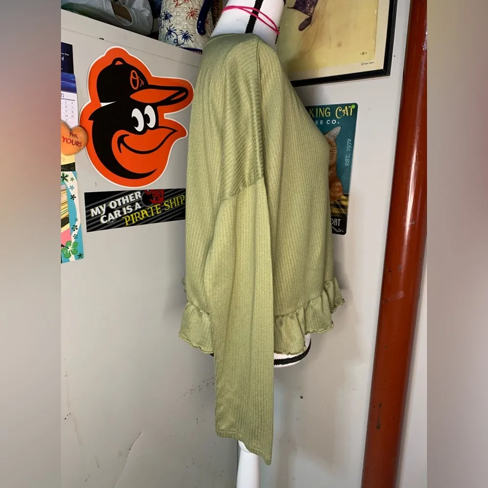 Lauren Conrad Intimates Green Ruffle Top - Image 4