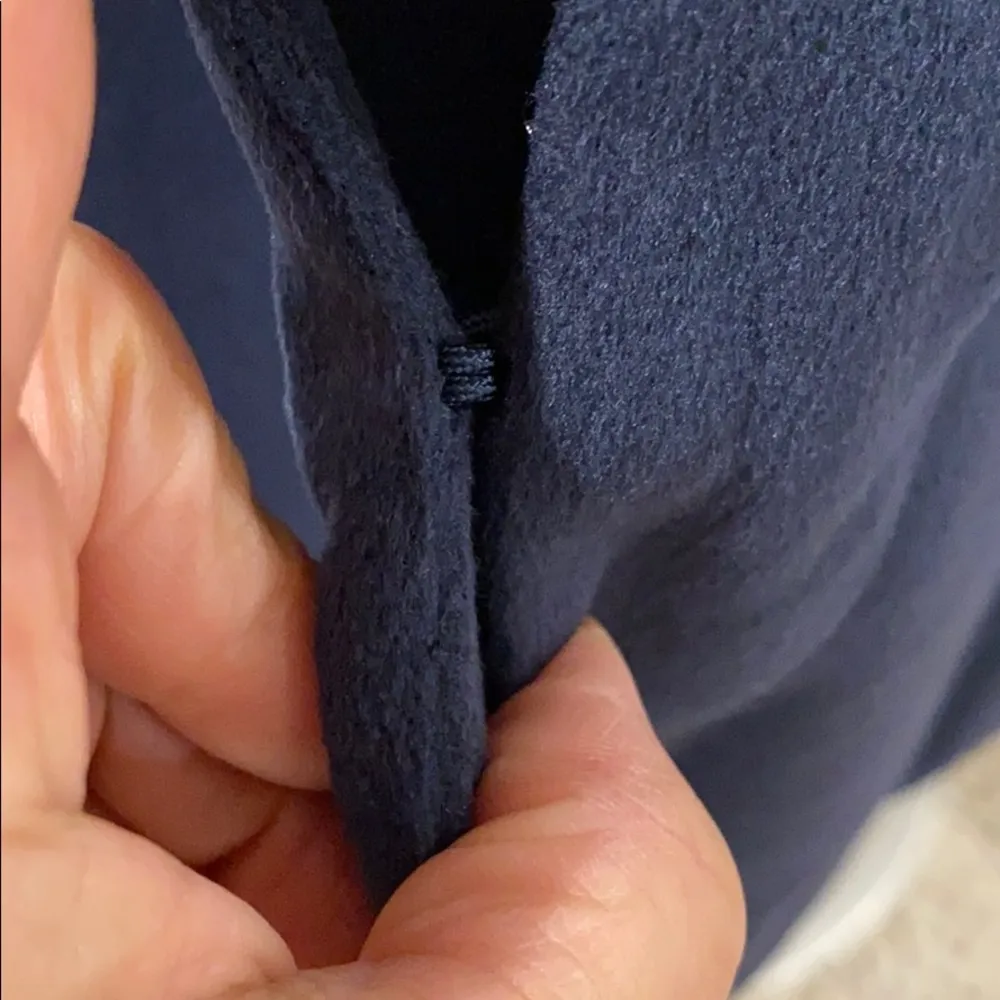 Adrienne Landau Navy Faux Fur Collar Cape Poncho Size undefined - Image 8