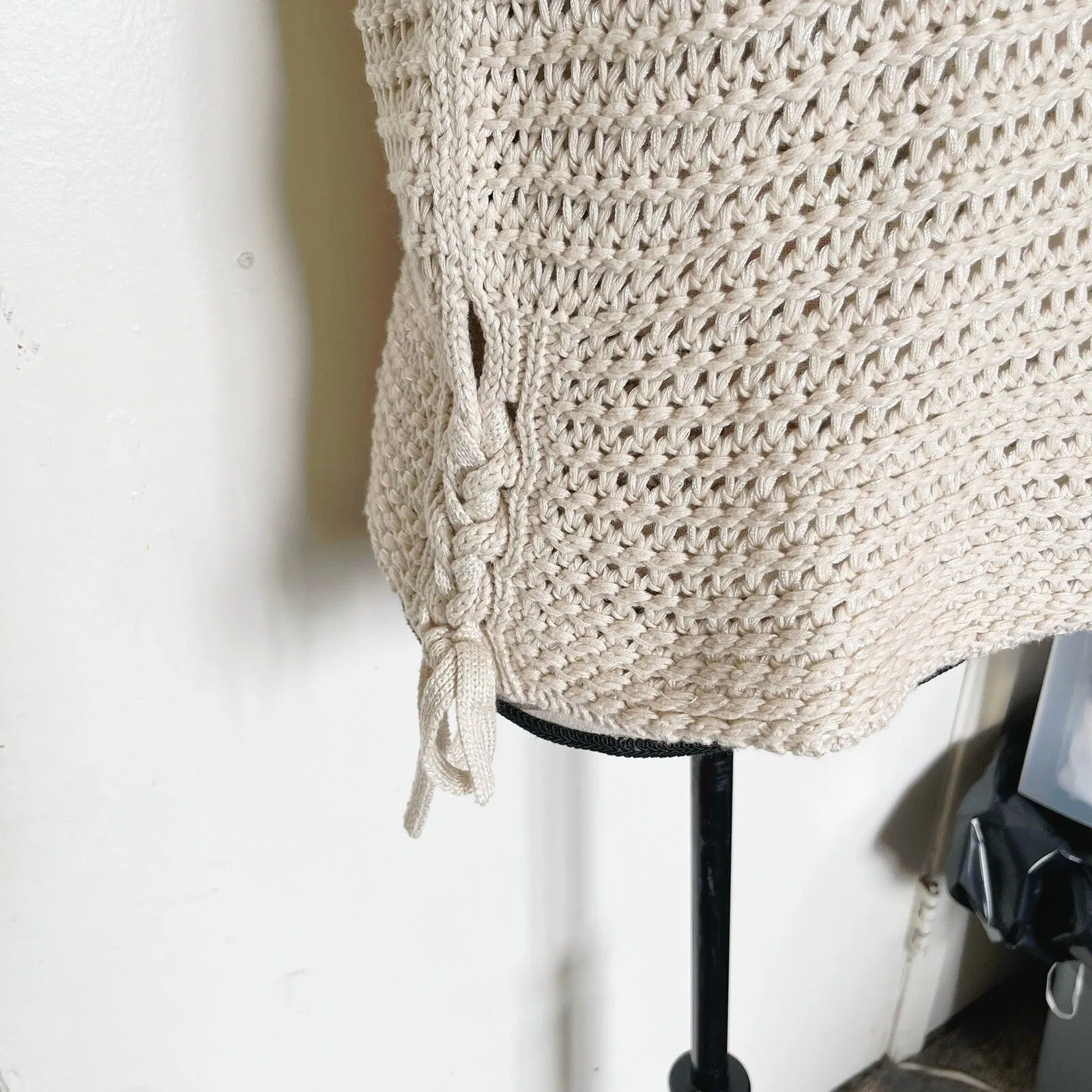 Gap Womens Sweater Tank Sz Small Crochet Beach Bohemian Boho Neutral Minimalist - Image 7