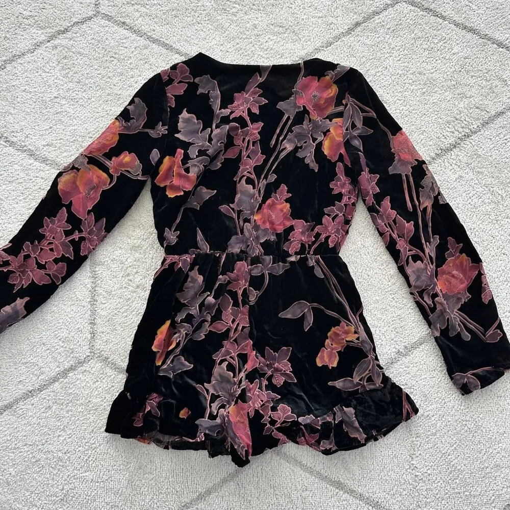 Honey Punch Long-Sleeve Floral Velvet Festival Romper Deep V-Neck & Ruffle Hem - Image 9