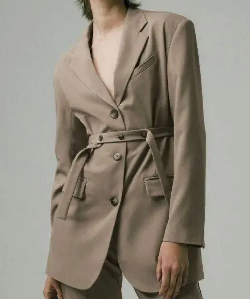 New  Belted Waist Long Blazer Tan Size 6 - Image 6