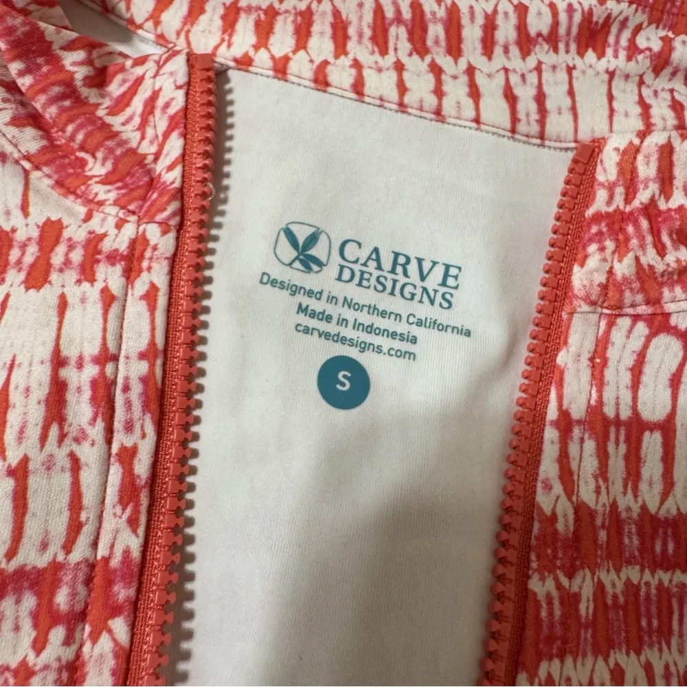Carve Designs  Coral and White Zip-Up Rashguard - Image 6