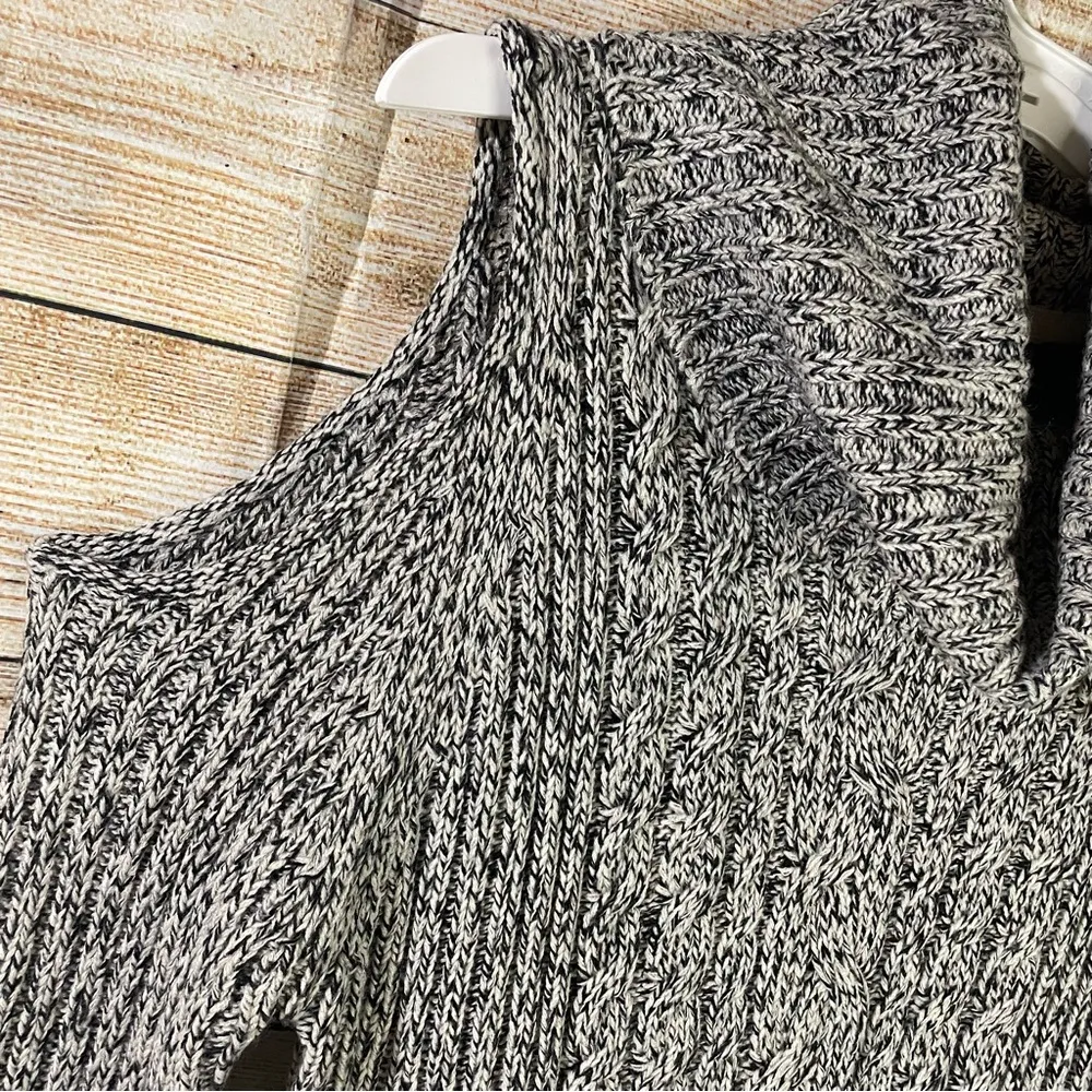 RDI knit cold shoulder turtleneck chunky sweater dress Size Large - Image 3