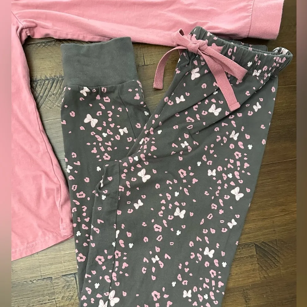 Disney Store Minnie Mouse Organic Cotton Women’s Pajama Set XS EUC Pink - Image 9