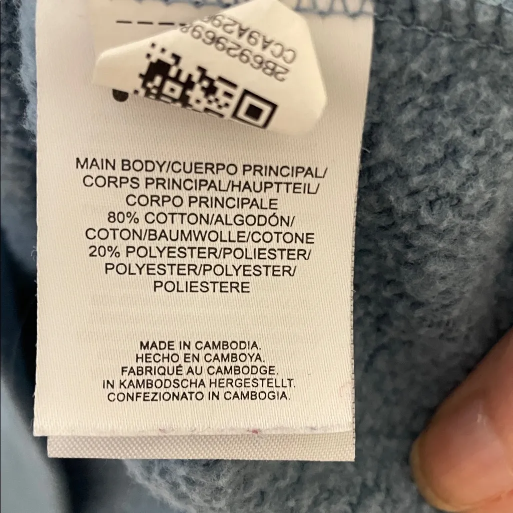 Fila Blue Sweatshirt Medium - Image 4