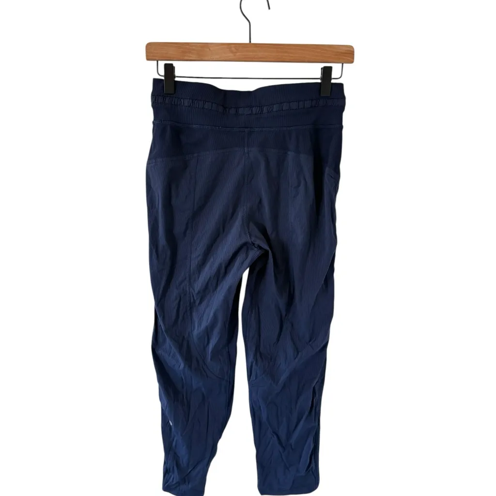 Lululemon  Dance Studio Mid-Rise Cropped Pant Navy 24” - Image 5