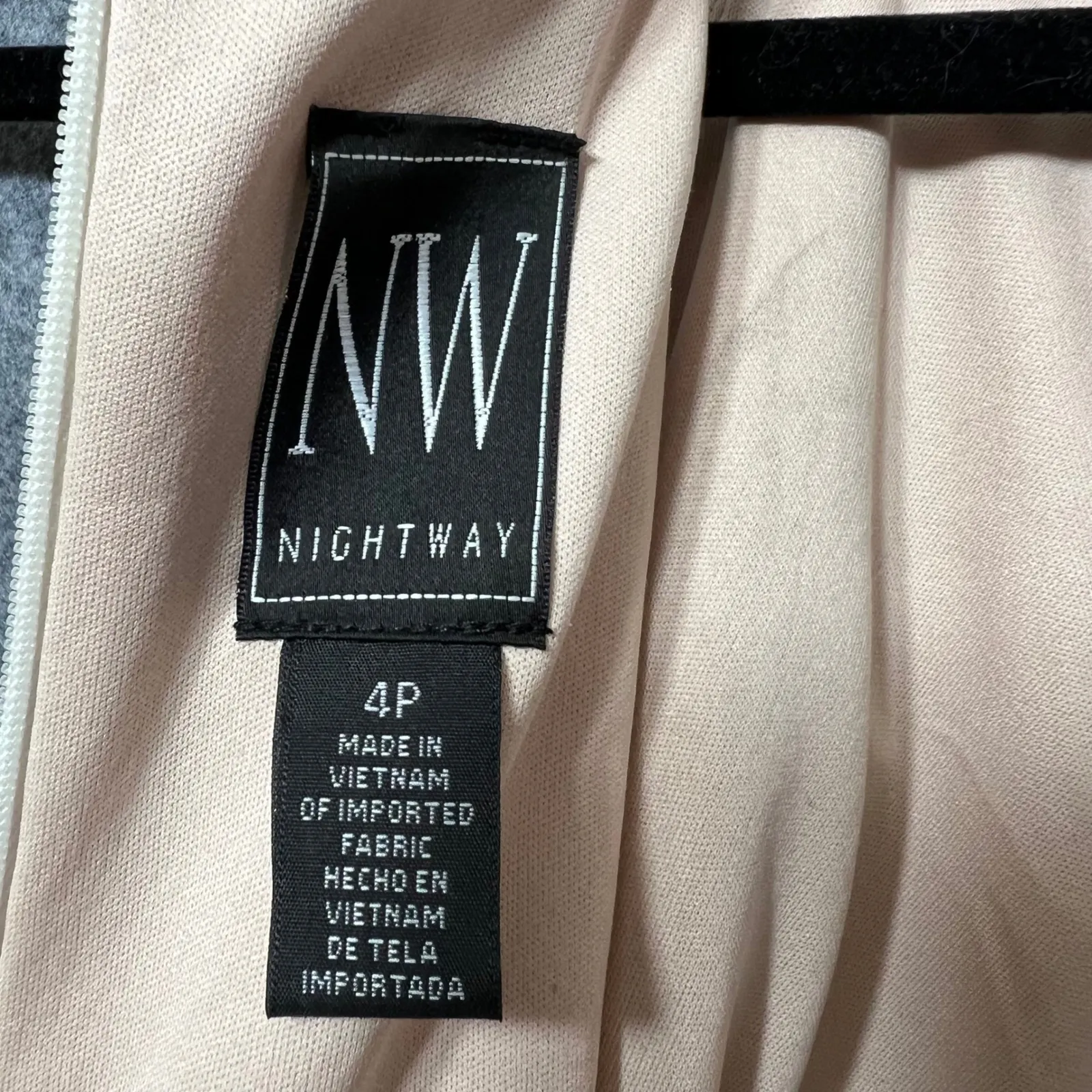 Nightway Glitter Lace Halter Keyhole Dress 4P‎ Evening Gown Mermaid Wedding Prom Tan - Image 9