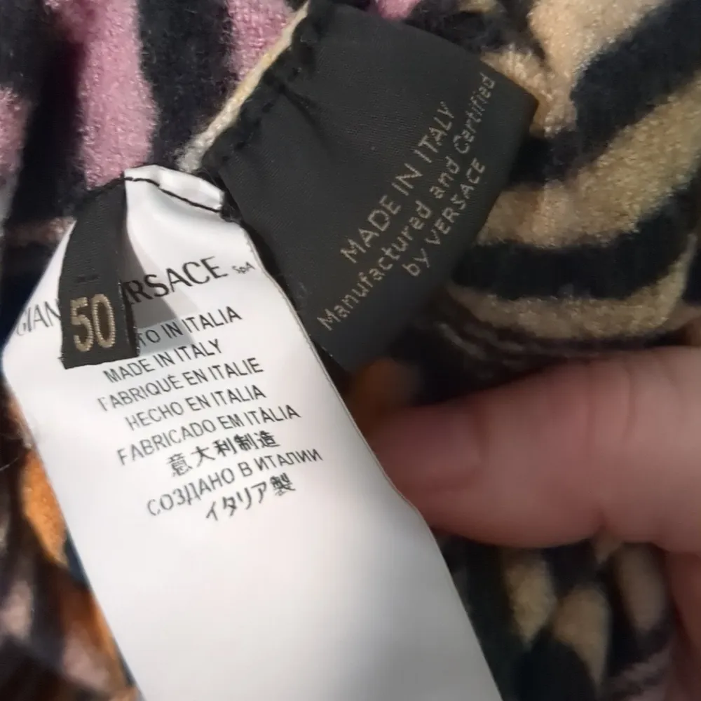 Versace vintage wool silk blend sweater size 50 - Image 4