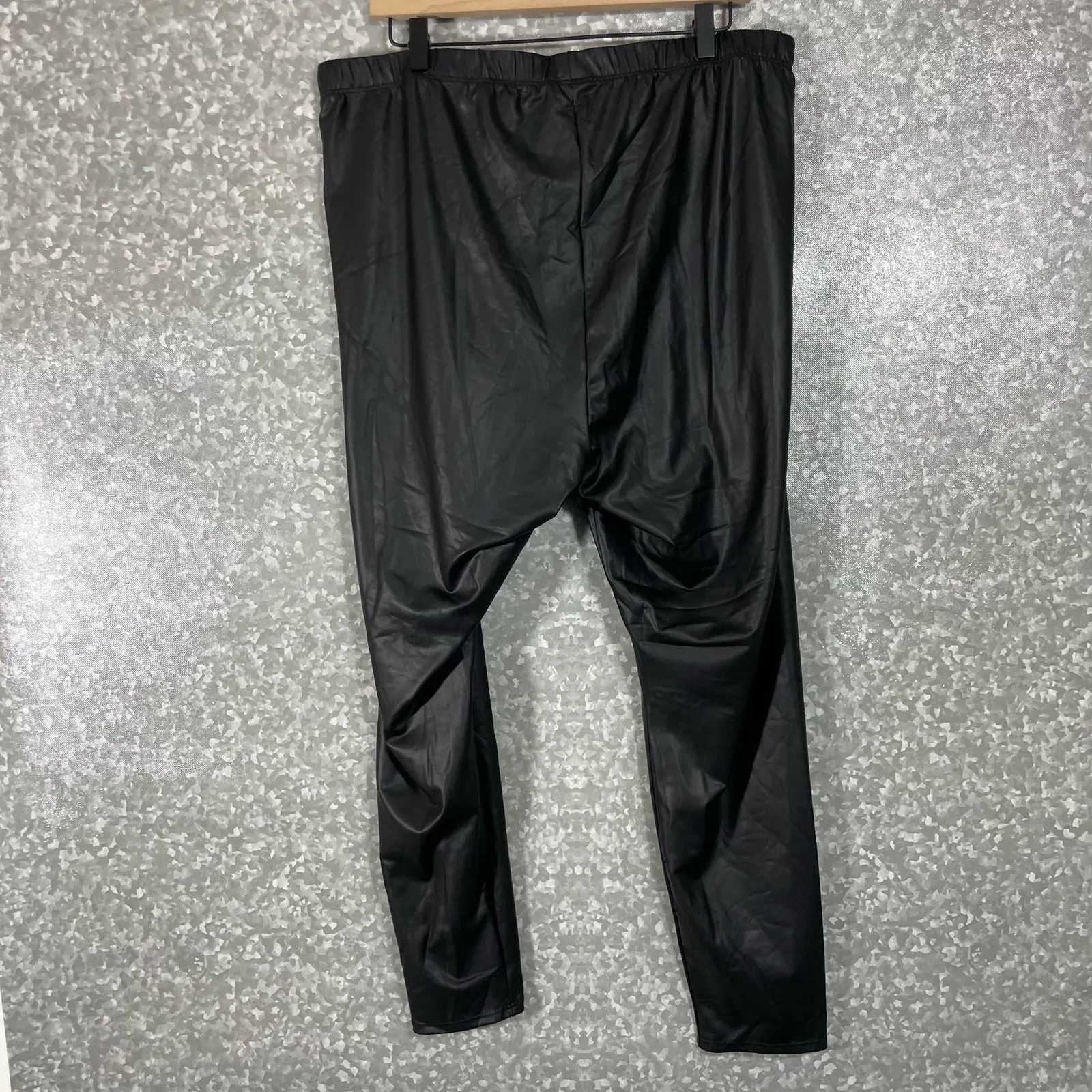 Torrid Women's Plus Size Black Faux Leather High Rise Leggings - Size 3 (3X) - Image 8