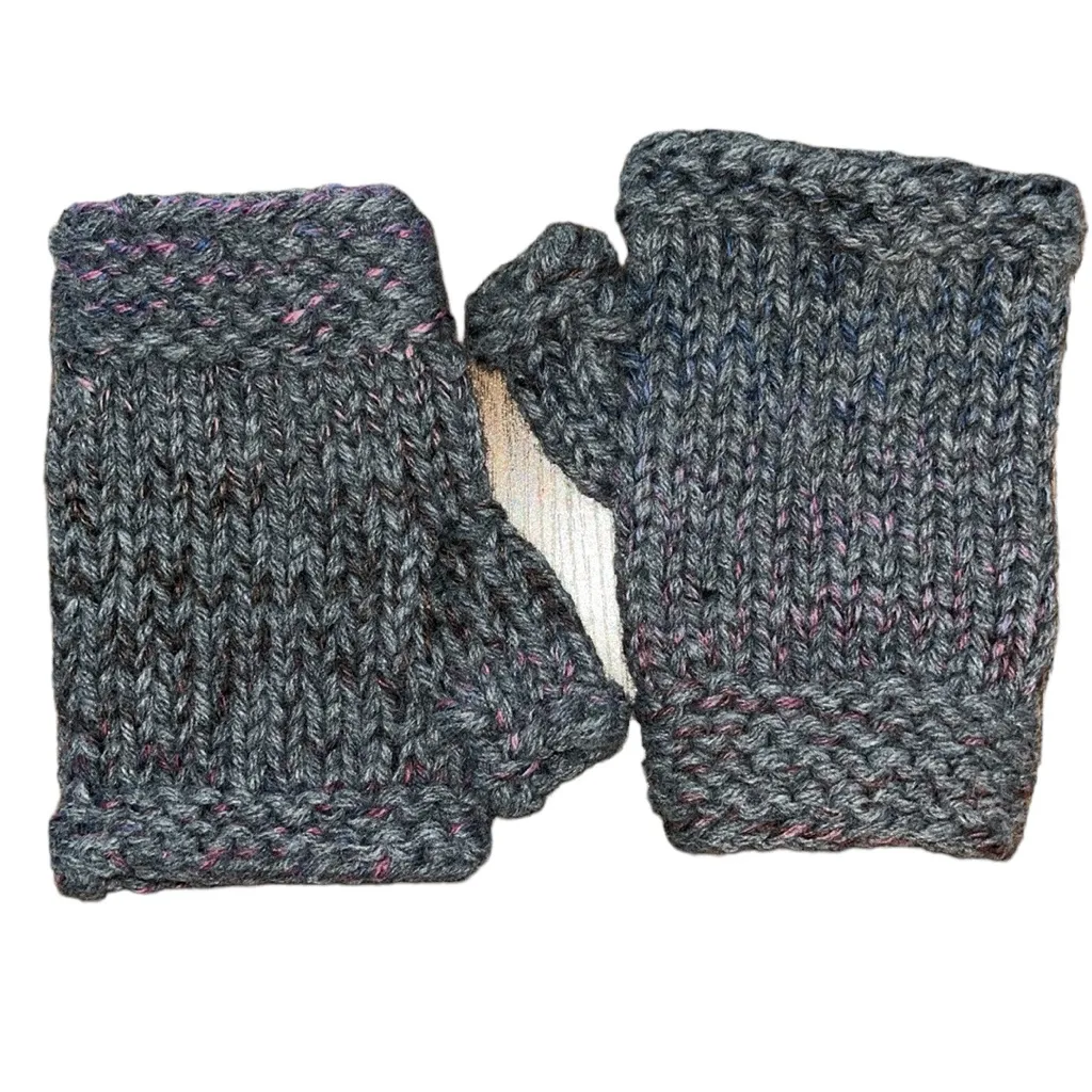 NEW Women’s Fingerless Gloves Mitts Wool Grey Gray - Image 3