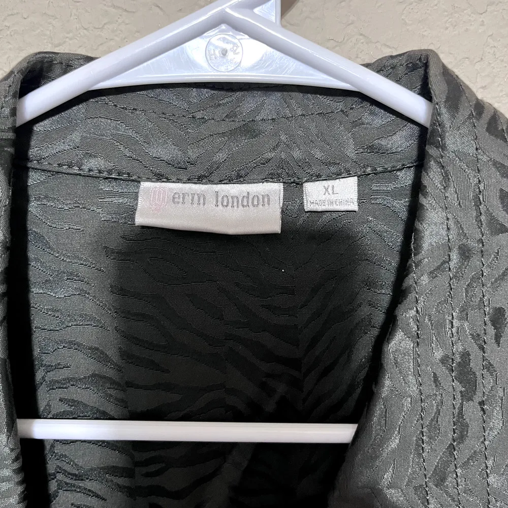 New Erin London Blazer Jacket Womens XL Olive Green Swing NWT animal print - Image 3