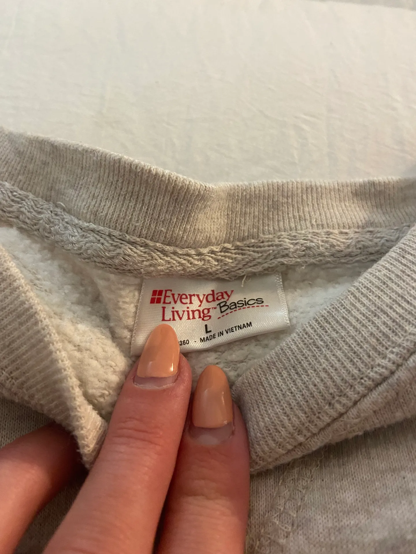 off white crew neck - Image 2