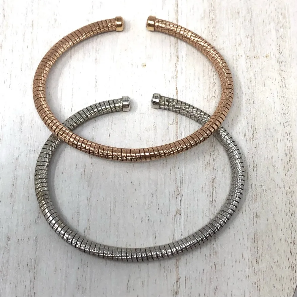 Sterling silver minimalist textured cuff set, made in Italy - NWOT - Image 11