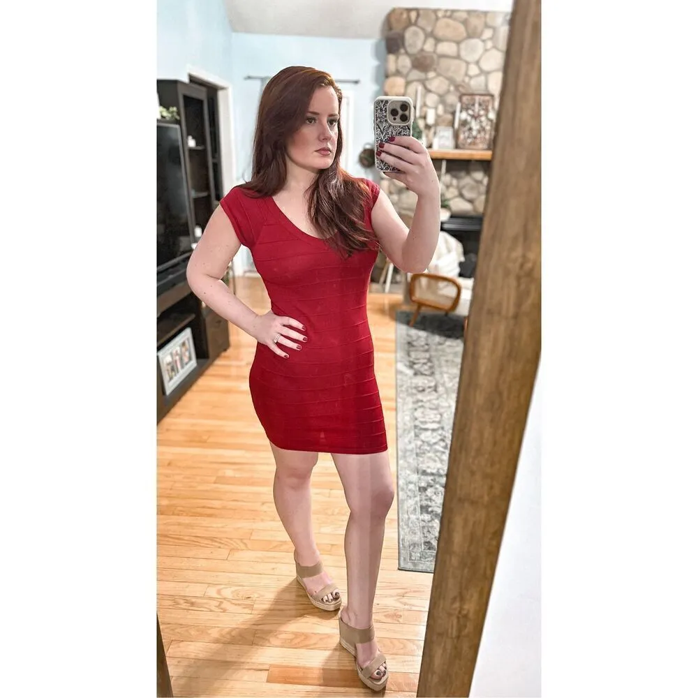 Pink Rose bodycon dress - Image 9