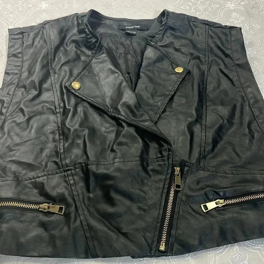 Paper tee   Leather Jacket L - Image 4