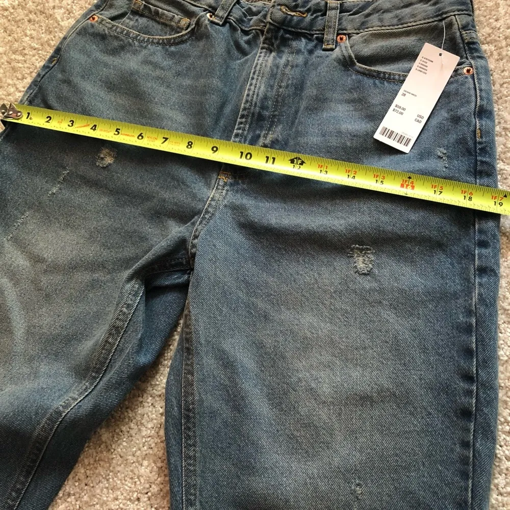 New Urban outfitters BDG mom high rise jeans, size 28 - Image 7