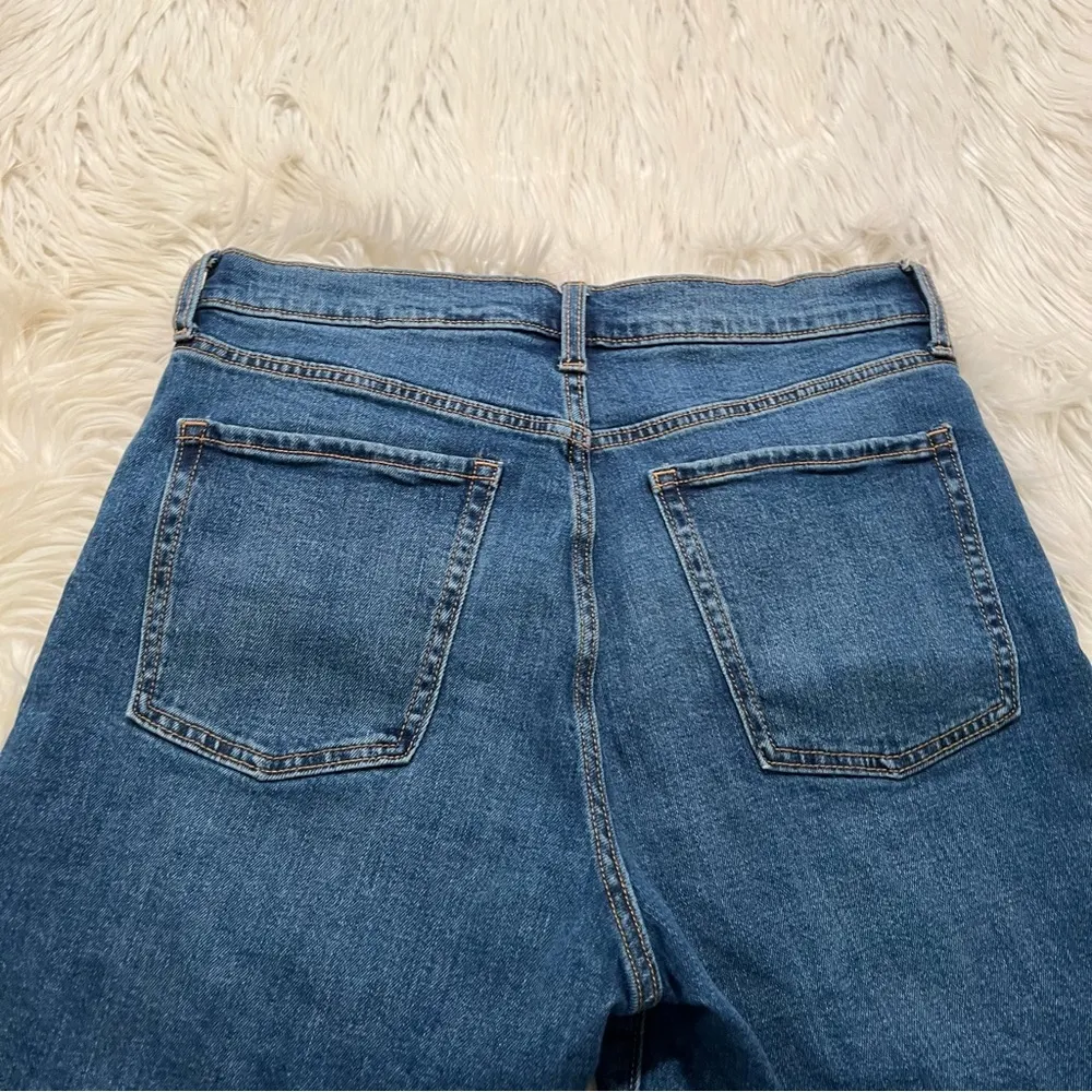 Old Navy Ski-High Denim Short Medium Wash 12 - Image 9