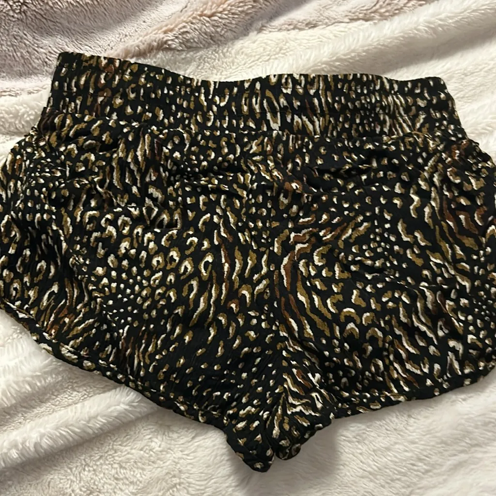 cheetah print shorts - Image 2