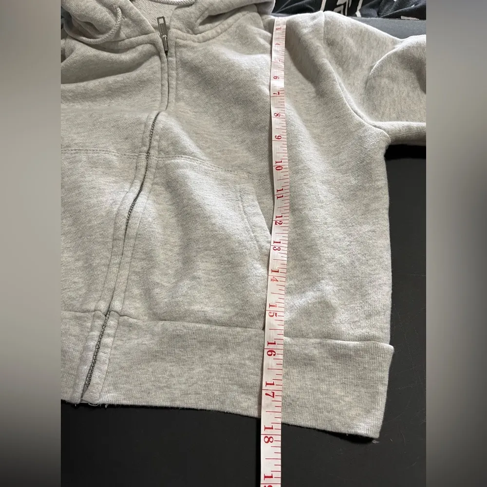 BRANDY MELVILLE JOHN GALT Full Zip Crop Hoodie Sweatshirt Women’s One Size EUC - Image 7