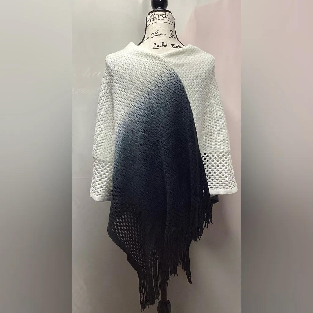 Styline. Knit ombré poncho. OSFM Black Size undefined - Image 5