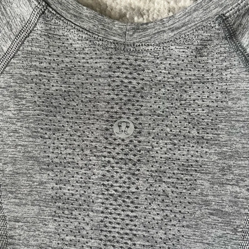 Lululemon Swiftly Tech Long Sleeve 2.0 *Race Length - Image 7